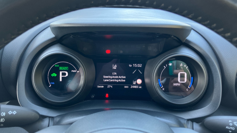Toyota Yaris 1.5 Hybrid Design 5dr CVT [Nav] Hybrid Hatchback